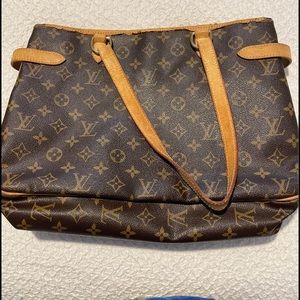 Louis Vuitton purse
